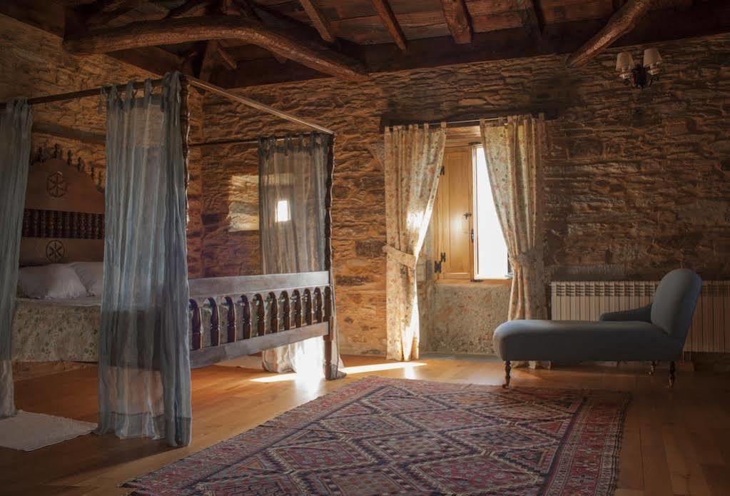 Hotel Pazo Santa Maria Arzúa Zewnętrze zdjęcie